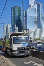 Renault Trucks E-Tech D Wide 100 % électrique Suez à Neuilly