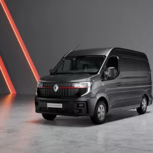 Futur Renault Master (2024) : la gueule de l'emploi